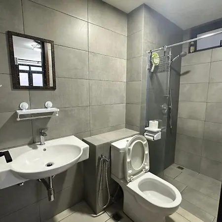 Kavenue 2-Bedroom Scenic View By Cse Kota Kinabalu Exterior photo