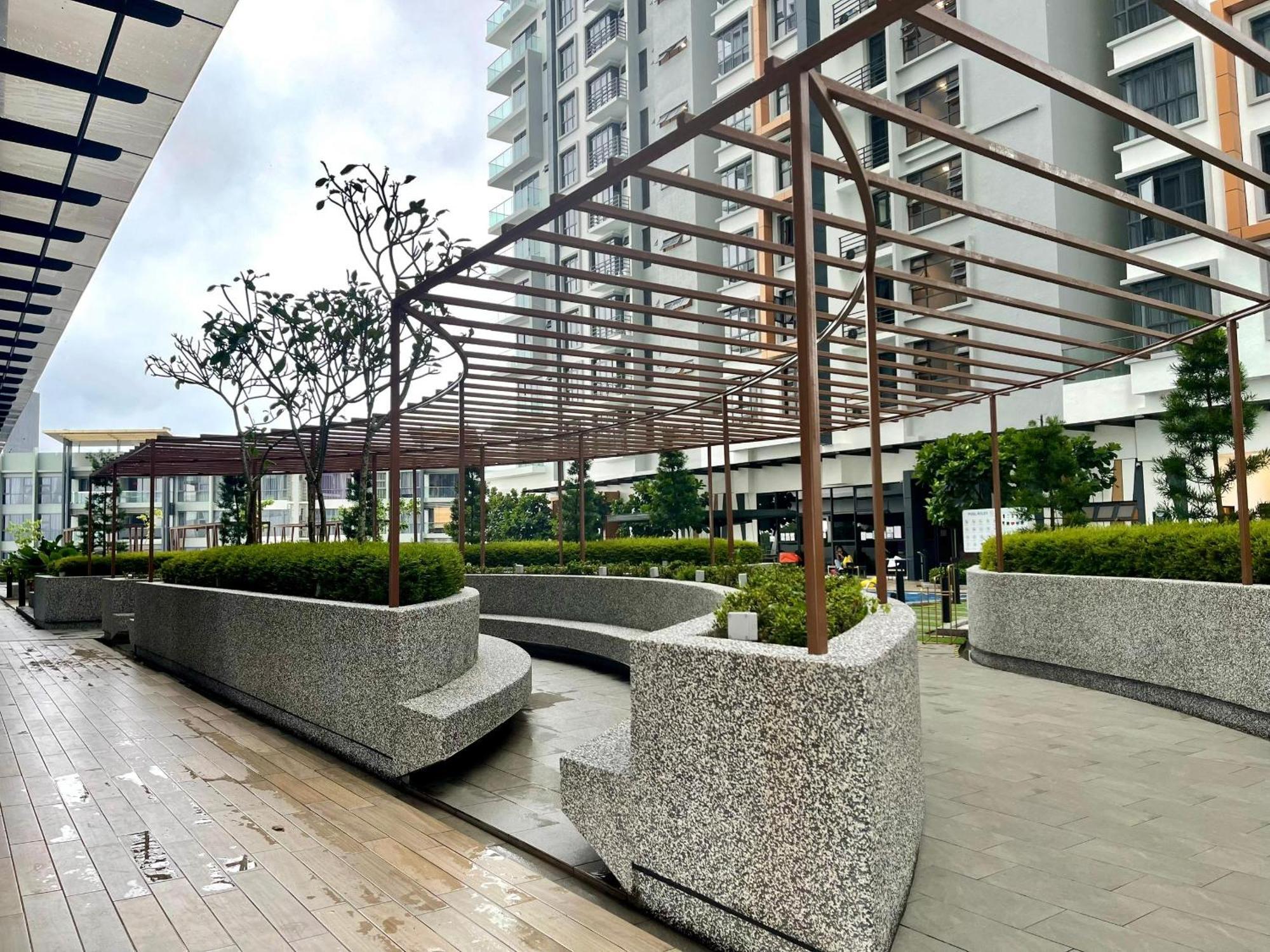Kavenue 2-bedroom Scenic View By Cse * Kota Kinabalu