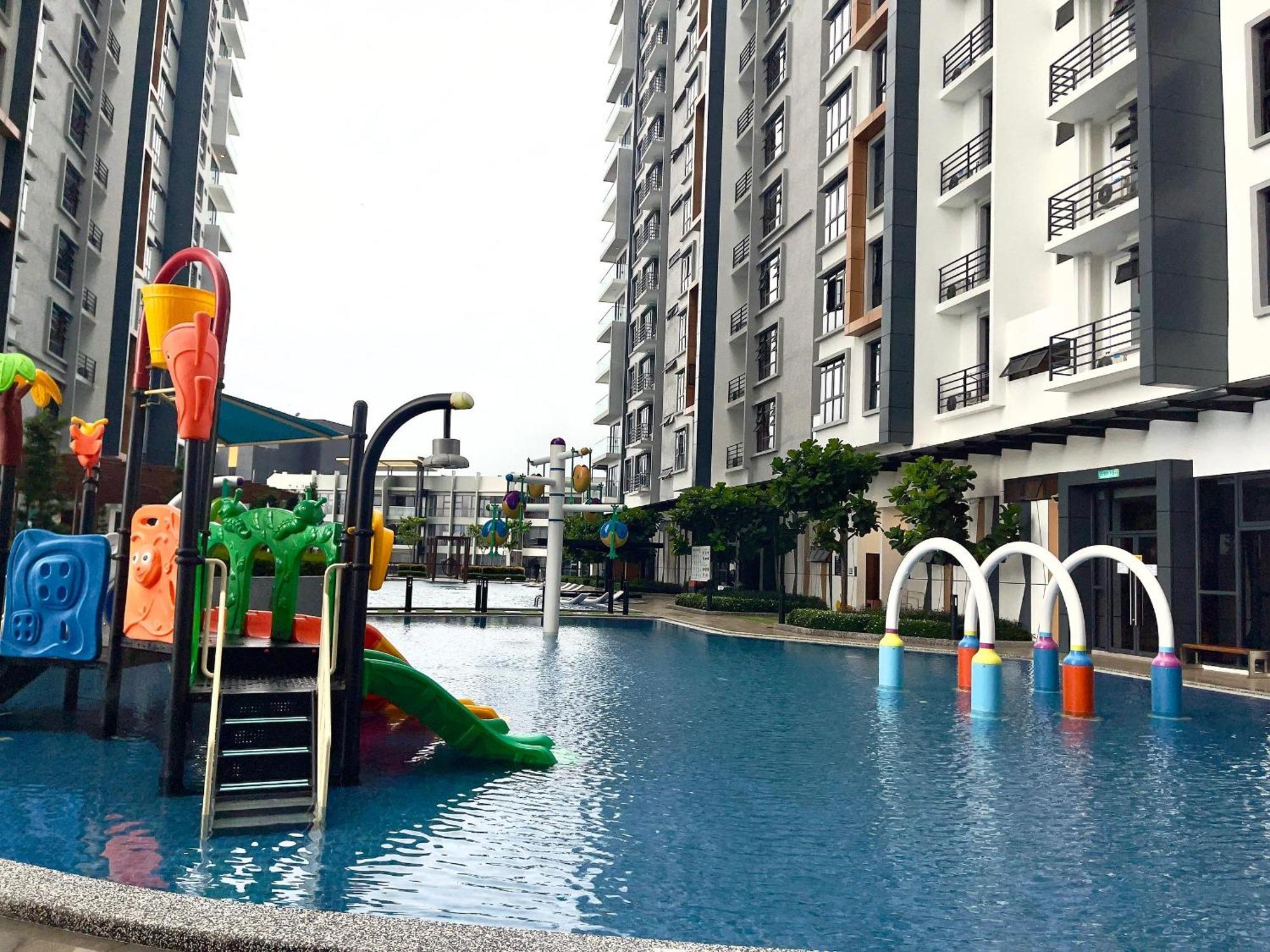 Kavenue 2-bedroom Scenic View By Cse Apartment Kota Kinabalu