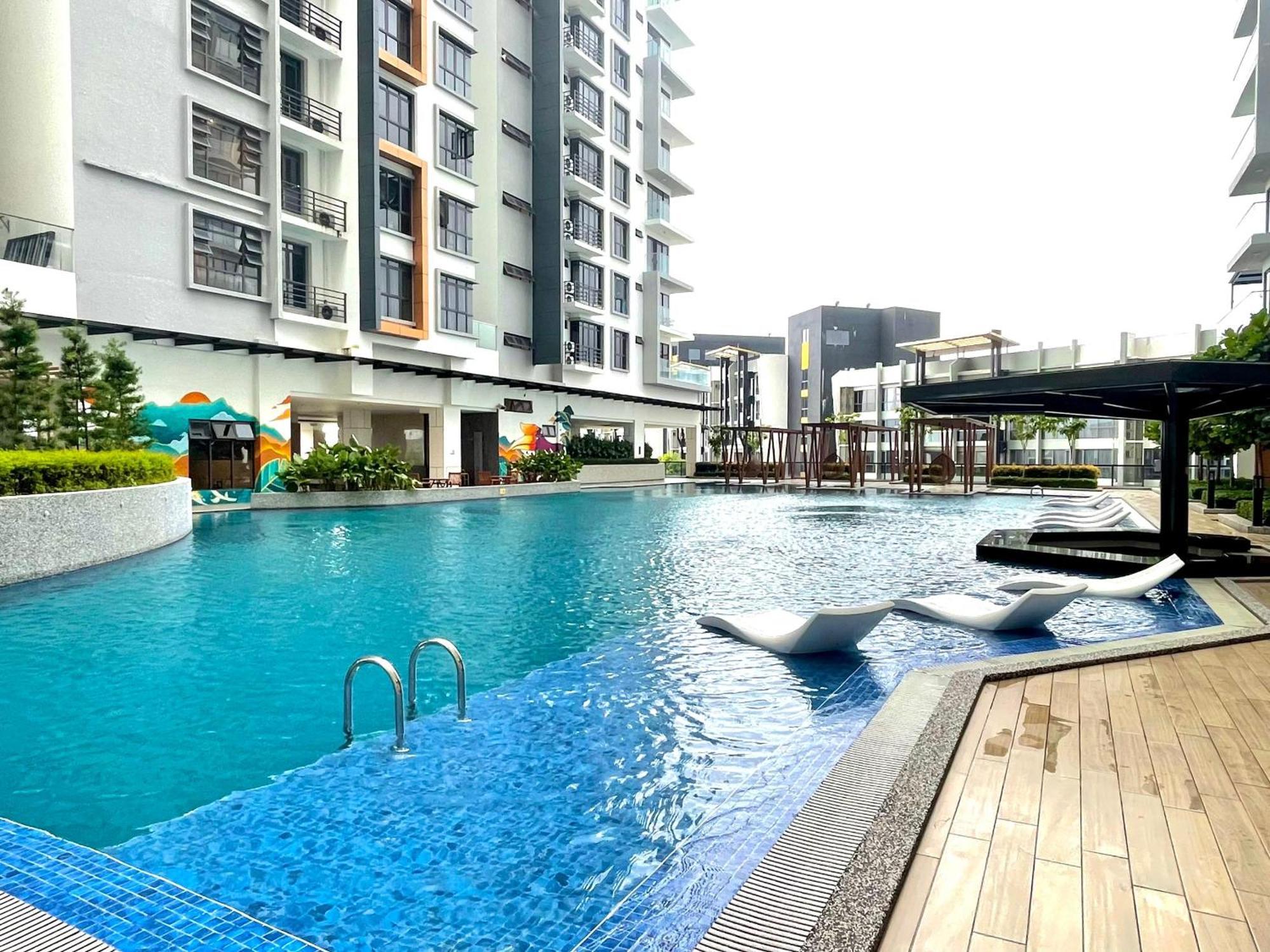 Kavenue 2-bedroom Scenic View By Cse Apartment Kota Kinabalu
